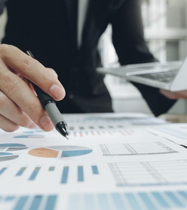 Maximizing Deductions: A Seasonal Guide for Small Business Owners